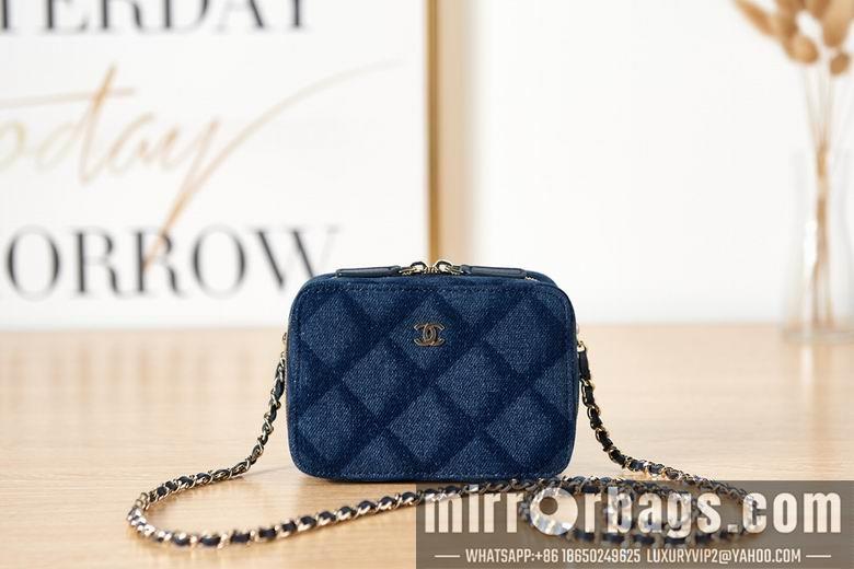 Chanel Bags 2426 14.5X10.5X7cm BL