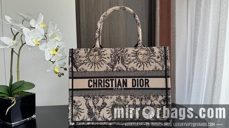 Dior Bags 8001 36X18X28cm YG 1