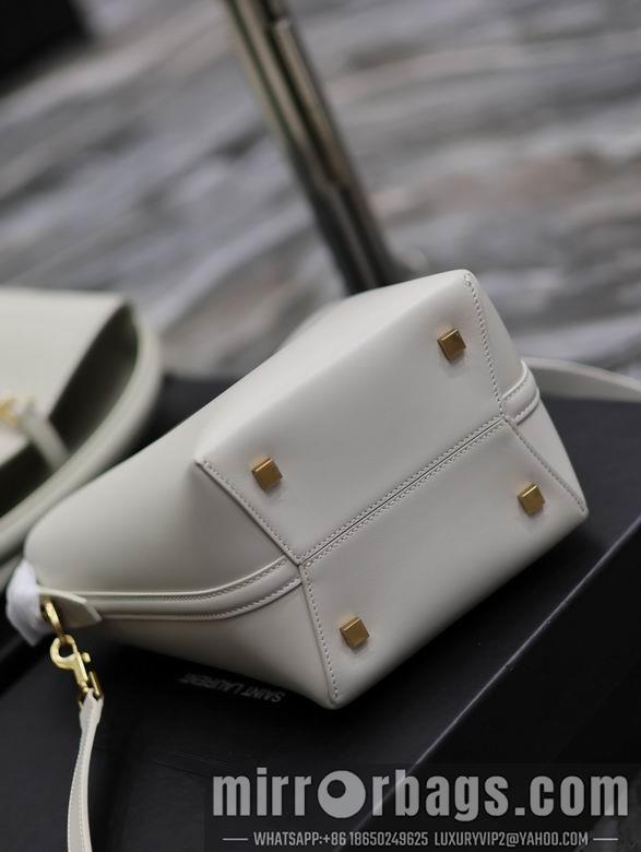 YSL Bags 749036 17X20X13cm YG 2