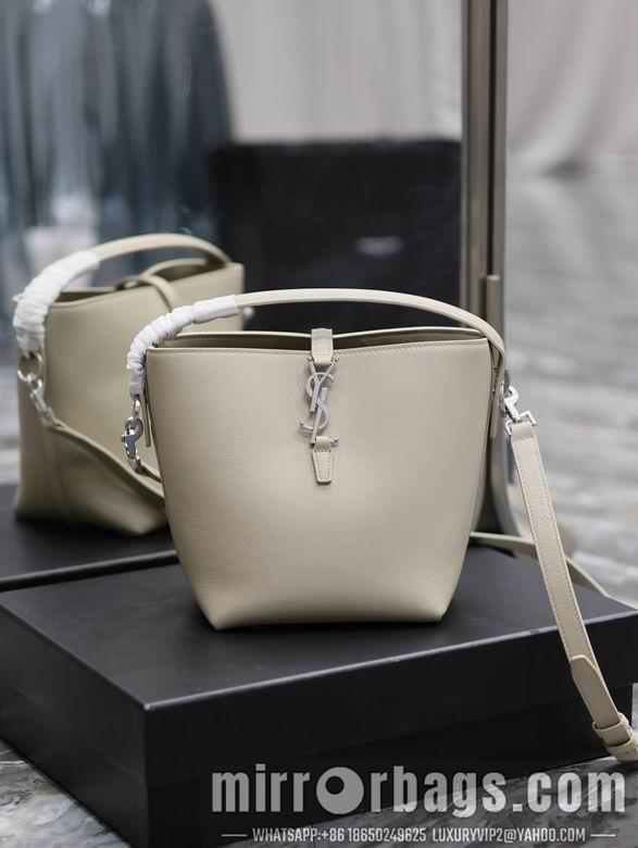 YSL Bags 749036 17X20X13cm YG 1