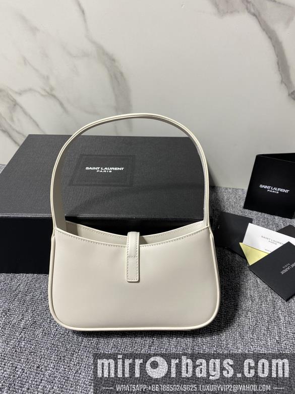 YSL Bags 710318 19X12.5X4.5cm MT 4