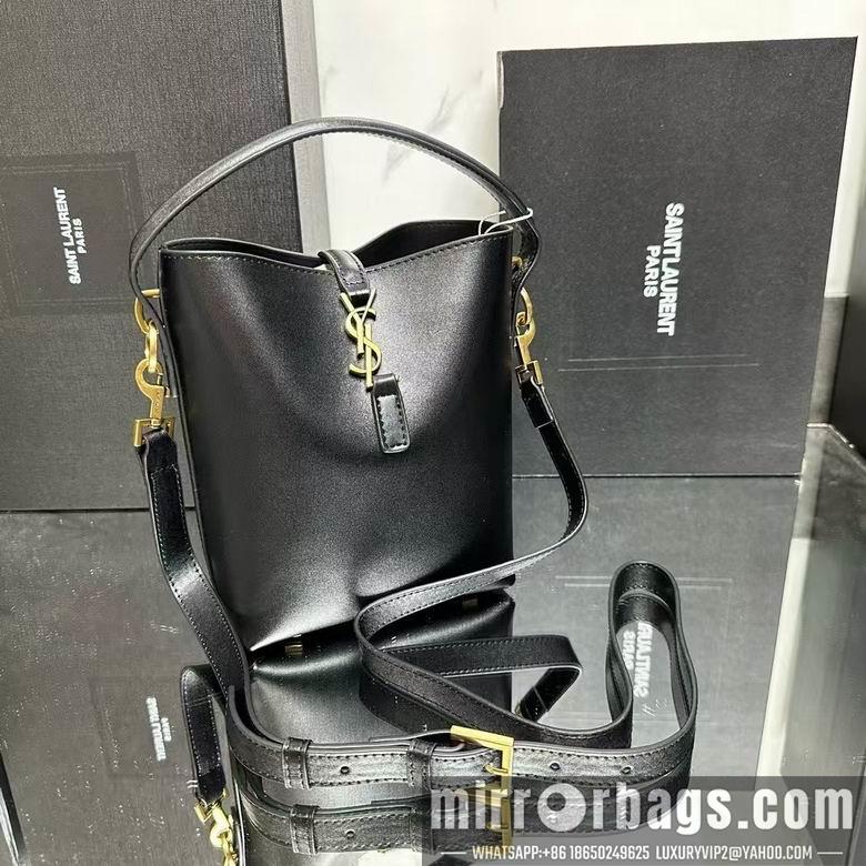YSL Bags 749036 17X20X13cm XMY 4
