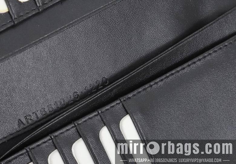 YSL Bags 534638 11x18x2cm YG 2