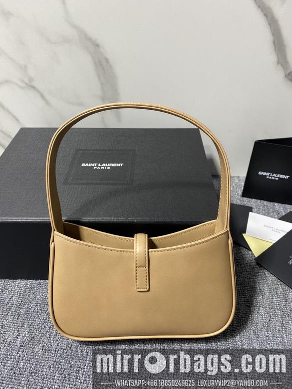 YSL Bags 710318 19X12.5X4.5cm MT 5