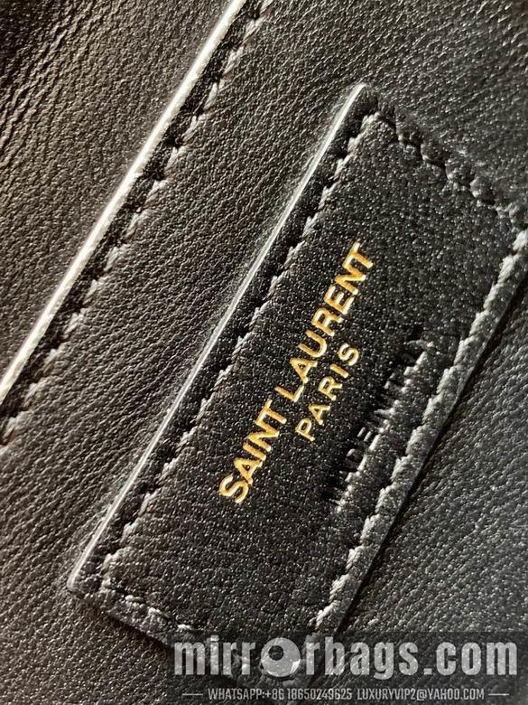 YSL Bags 634306 19x13x5cm YG 6