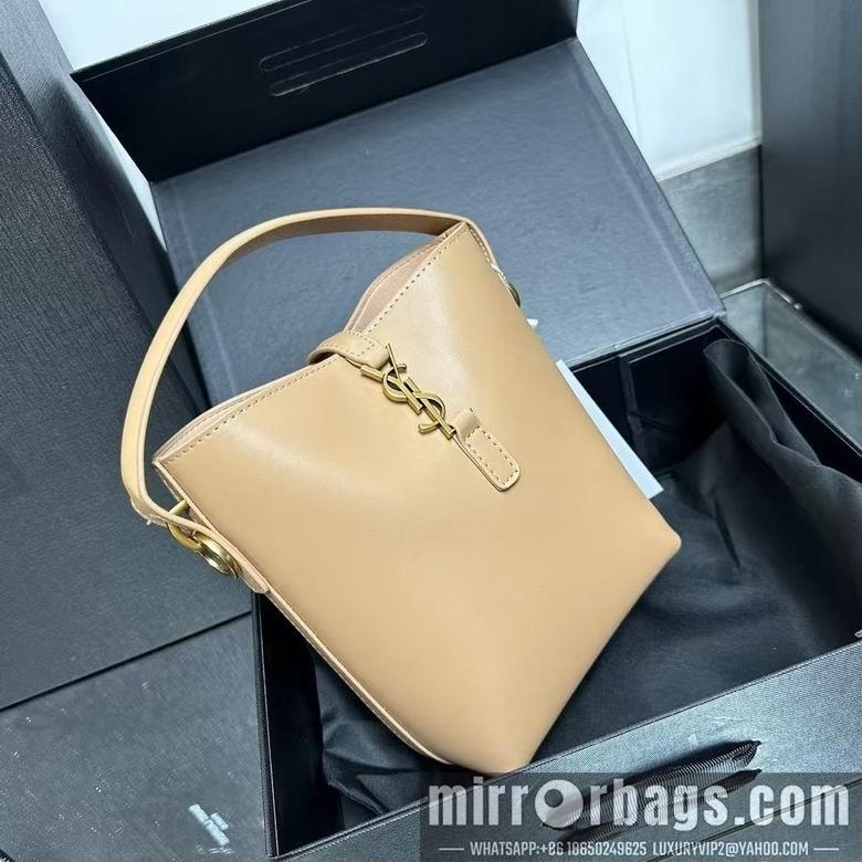 YSL Bags 749036 17X20X13cm XMY 3