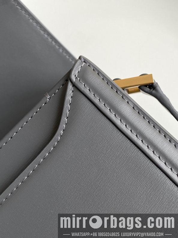 YSL Bags 634305 23x16x6 cm wf02