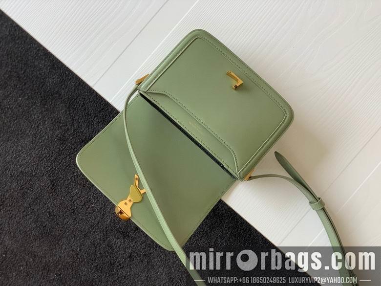 YSL Bags 634306 19x13x5cm YG 2