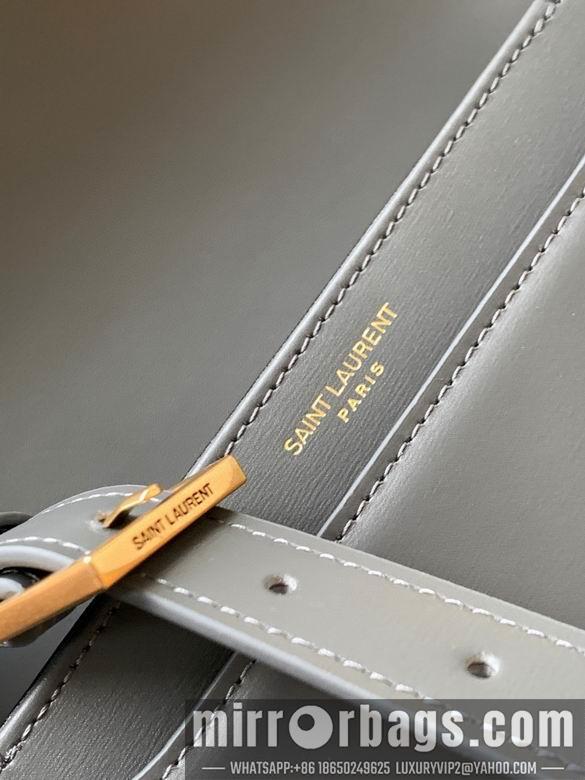 YSL Bags 634306 19x13x5cm YG 1
