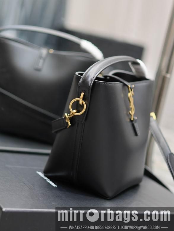 YSL Bags 749036 17X20X13cm YG 5