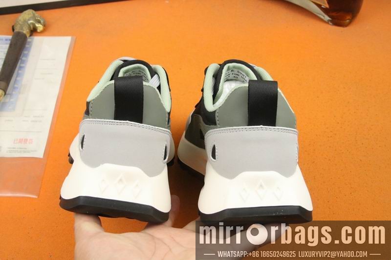 Gucci Shoes sz38-43 mnf0126