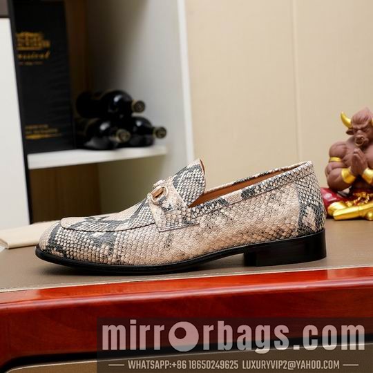 Gucci Shoes sz38-44 mnh0809