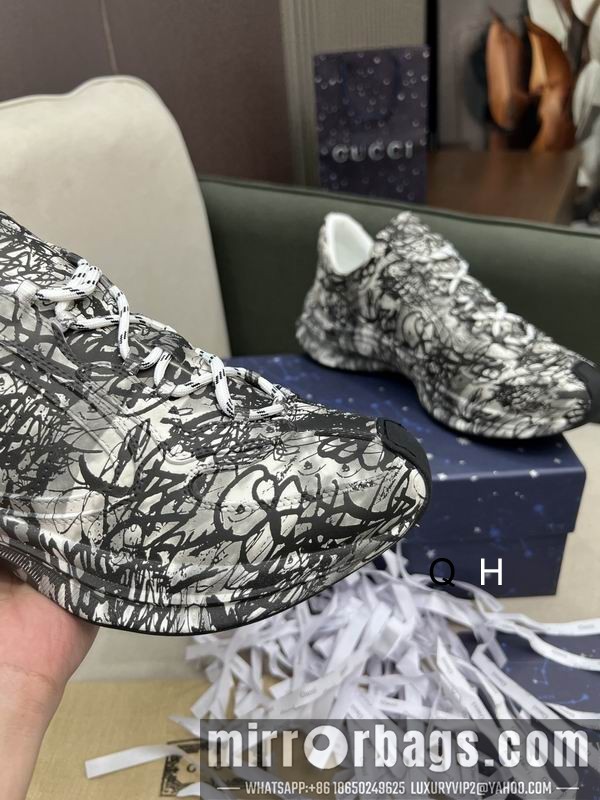Gucci Shoes sz39-45 HX0702