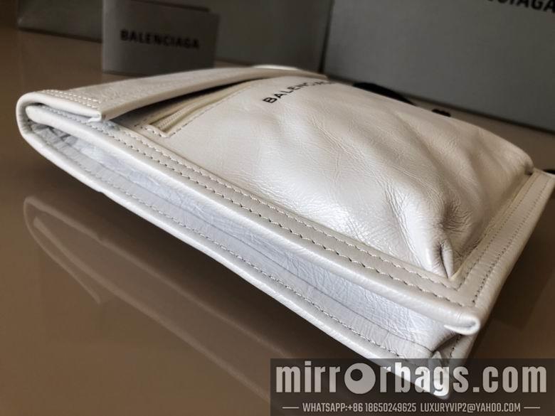 Balenciaga Bags 801300 15.5X4X19cm GY