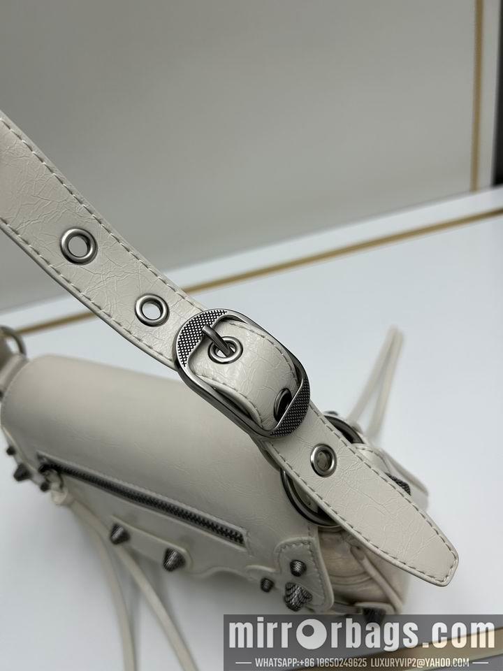 Balenciaga Bags Balenciaga 24x11x6cm jj1