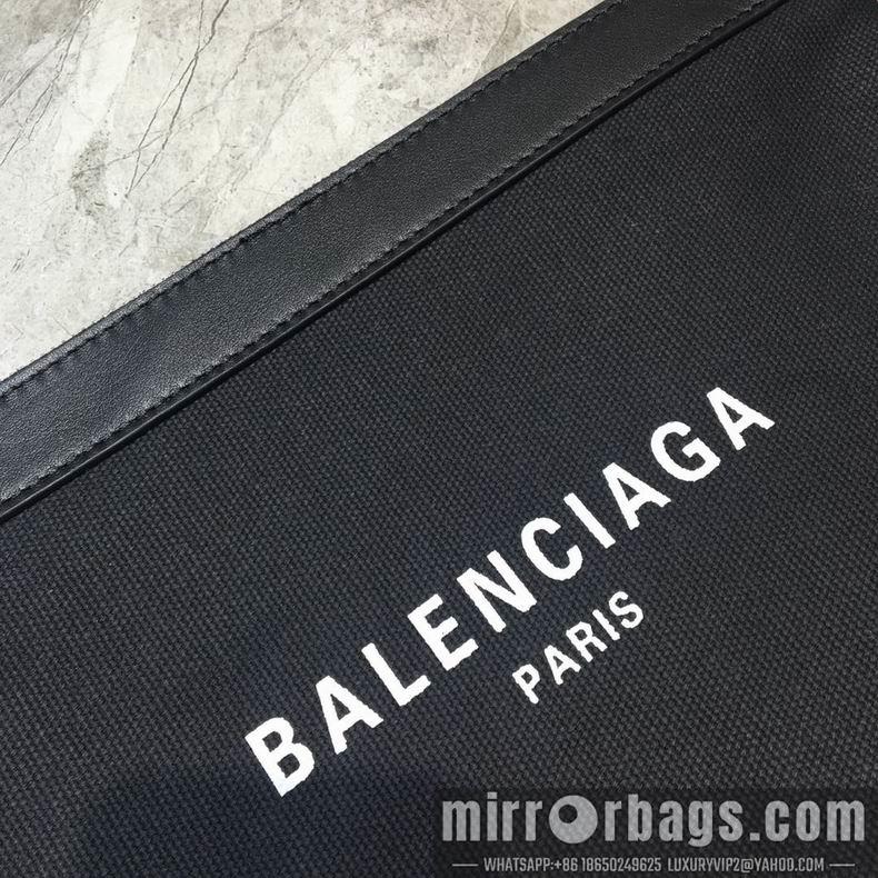 Balenciaga Bags 31x23 cm fy