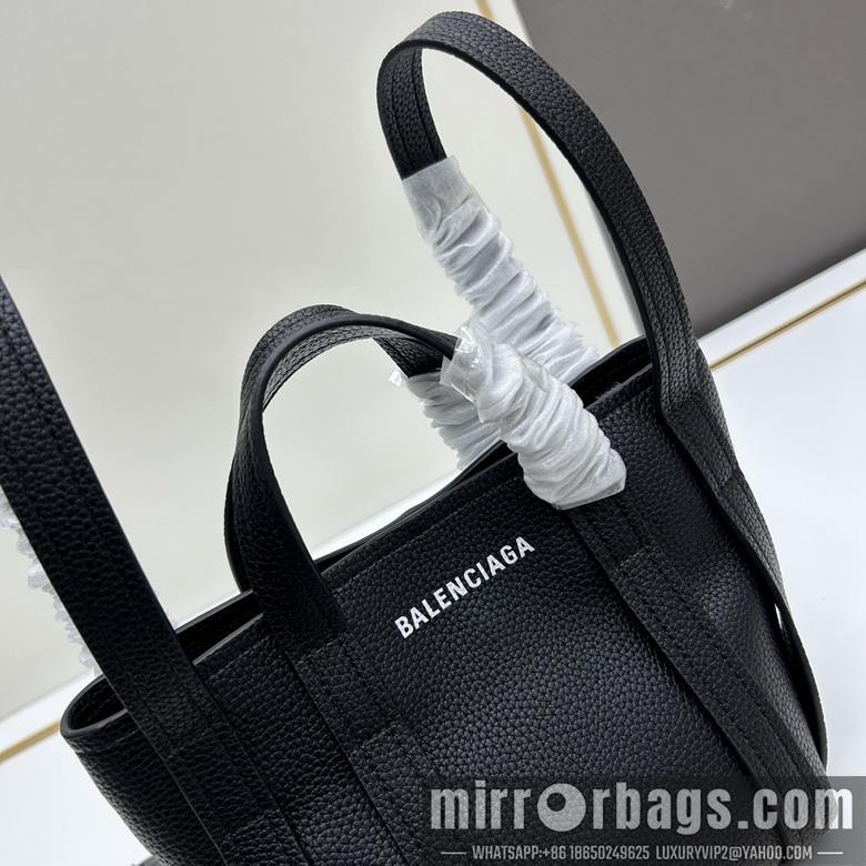 Balenciaga Bags Balenciaga 1090 17x15x13cm ww