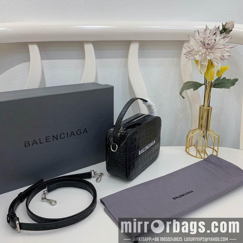 Balenciaga Bags Everyday Camera Mini 20cm FY 3