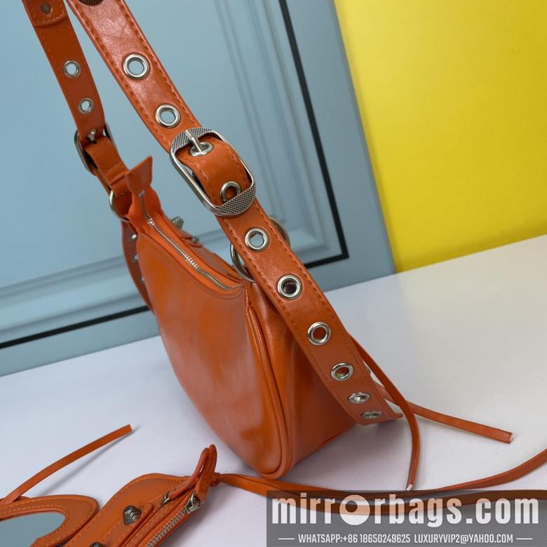 Balenciaga Bags Le Cagole 26X13X9cm 072704 YW 2