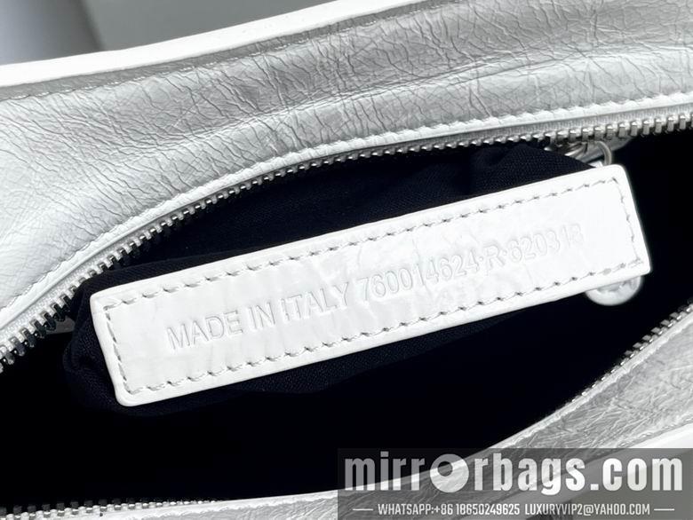 Balenciaga Bags 699 26X13X18cm XM 3
