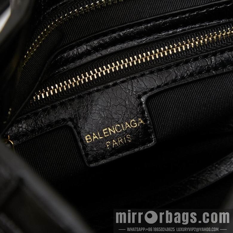 Balenciaga Bags 6890 25X19X7cm XMY 4