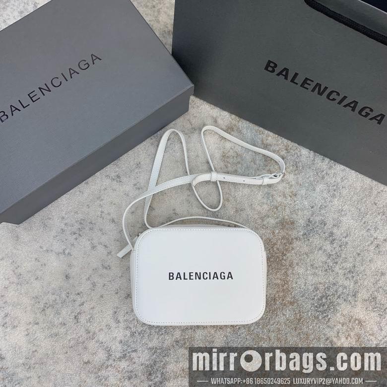 Balenciaga Bags Everyday Camera Mini 20cm FY 2