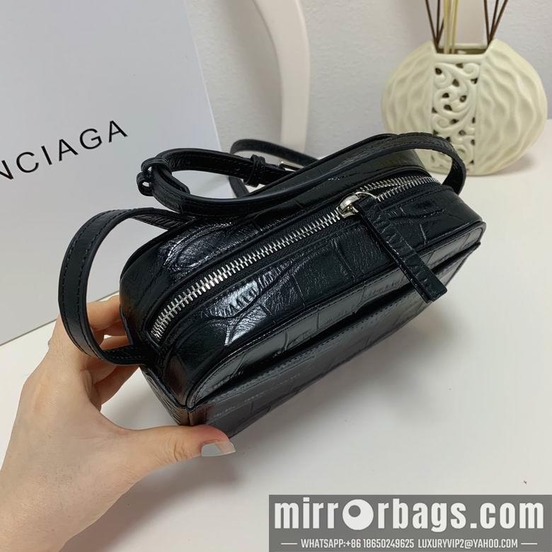 Balenciaga Bags Everyday Camera Mini 20cm FY 4