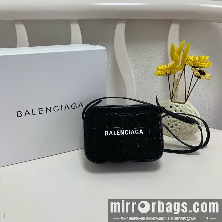 Balenciaga Bags Everyday Camera Mini 20cm FY 4