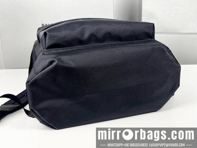 Balenciaga Bags 401 36X49X13cm XM 3