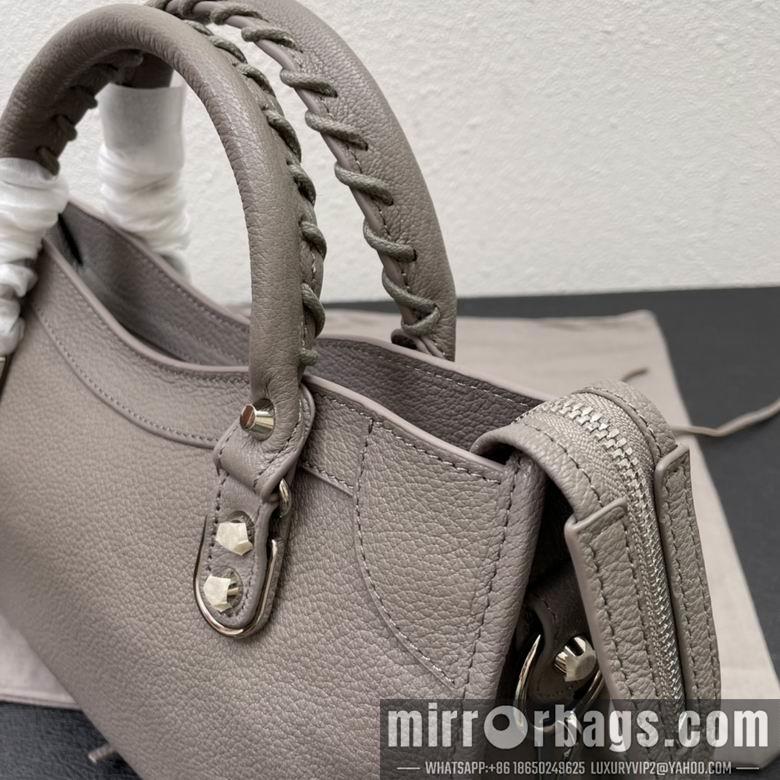 Balenciaga Bags 28X20X9.5cm 092505 GY 4