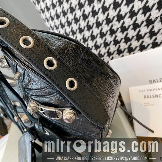 Balenciaga Bags S26x7x16 L33x9x16cm 7