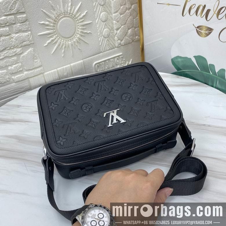 1:1 Louis Vuitton Bags 1066-3 25X18X8.5cm XM-1