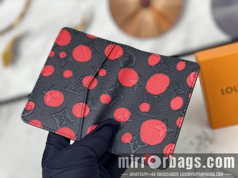 1:1 Louis Vuitton Bags M82115 8X11X1cm