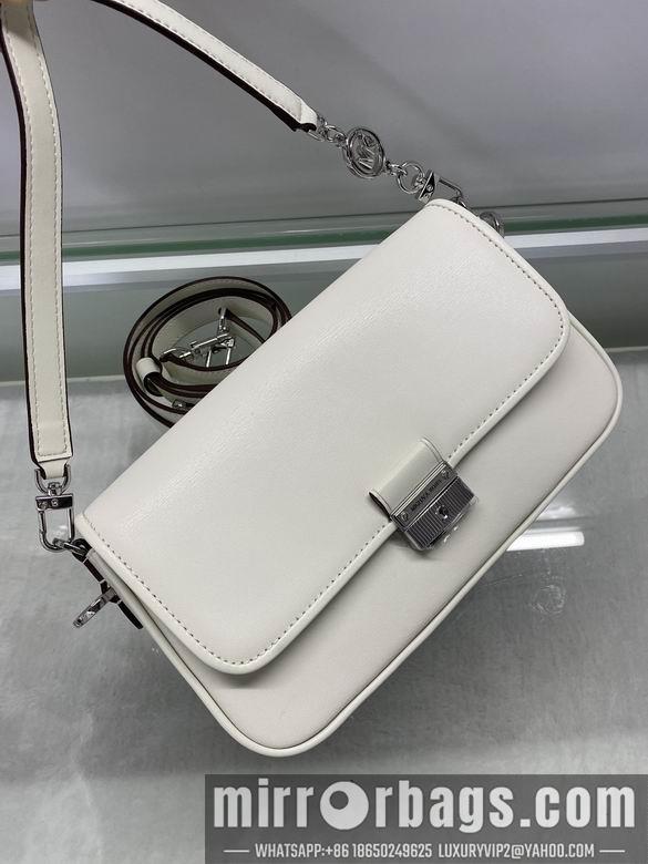 Michael Kors Bags Bradshaw 26X14X4cm 091106 DY 10