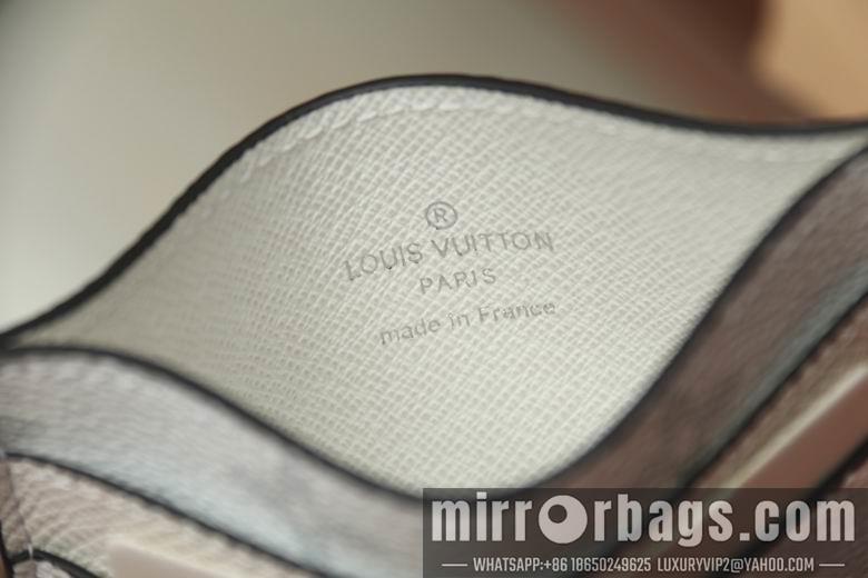 1:1 Louis Vuitton Bags M31051 11X7X0.6cm XM 4colour