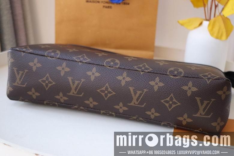 1:1 Louis Vuitton Bags M82543 32X21X8cm XM 3colour