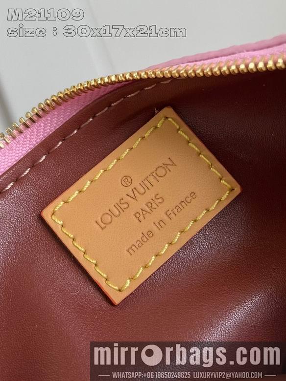 1:1 Louis Vuitton Bags M21109 30X17X21cm DN