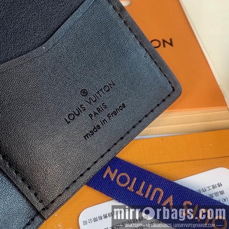1:1 Louis Vuitton Bags M69979 8X11X1cm YG-1