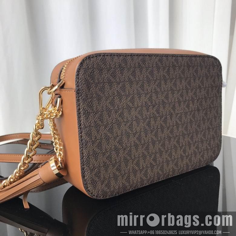 Michael Kors Bags 22X15X7cm 090306 DY 4