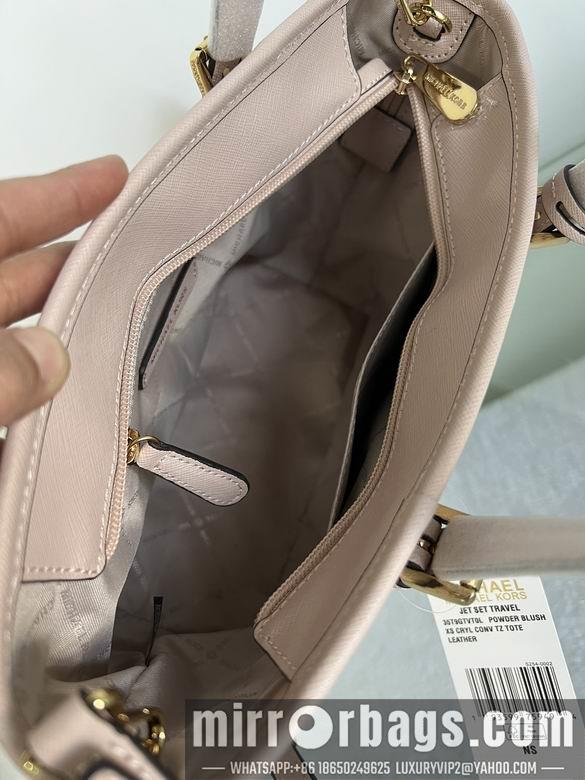 Michael Kors Bags 22X19.5X10cm 090605 DY 4