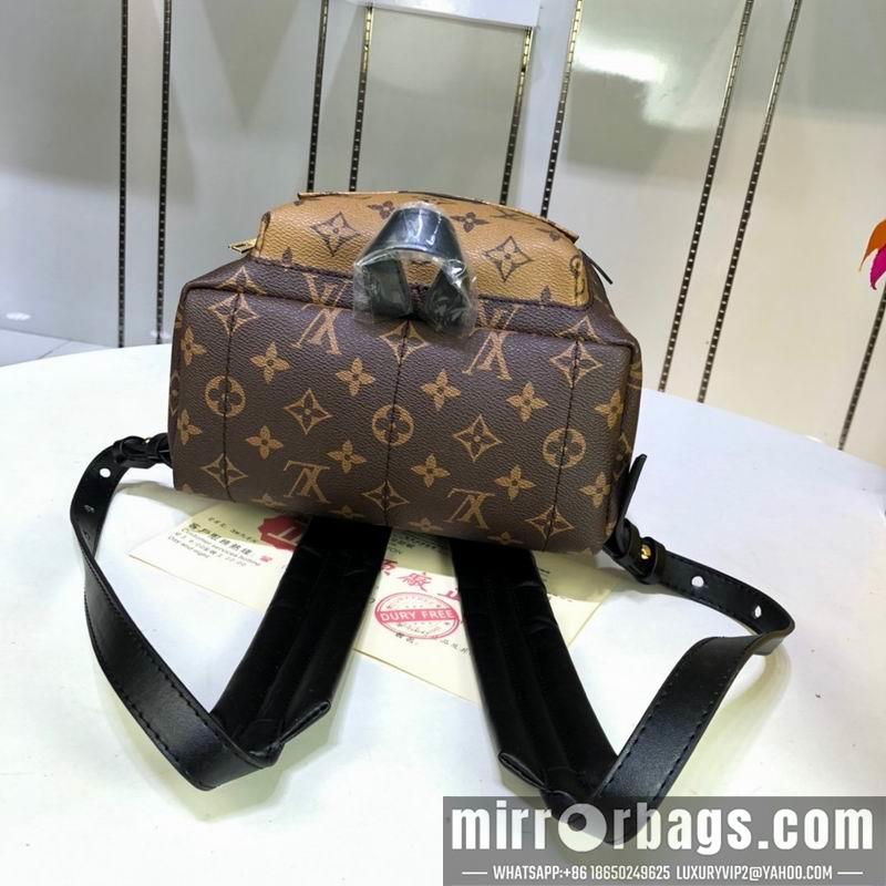1:1 Louis Vuitton Bags SS M41560