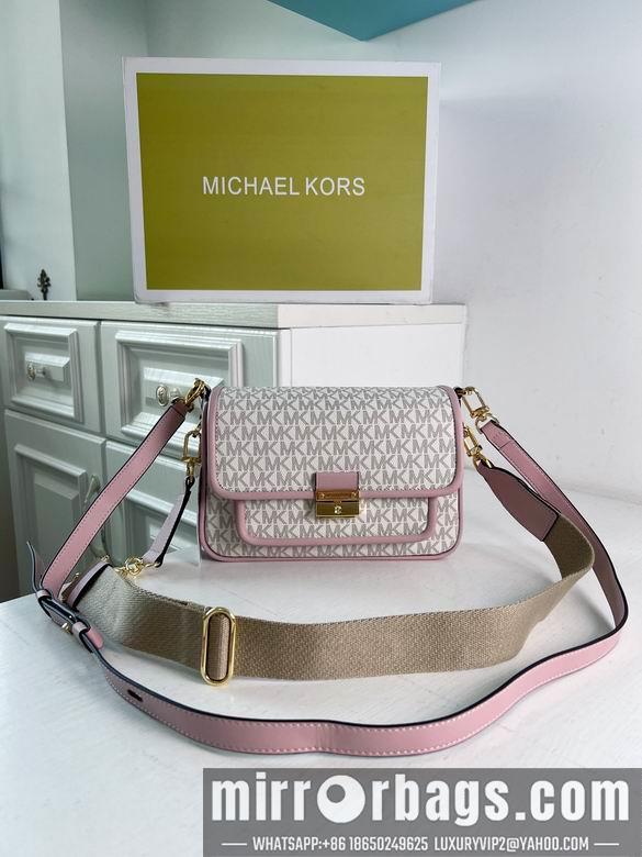 Michael Kors Bags Bradshaw 2101 24X8X16cm DY 2