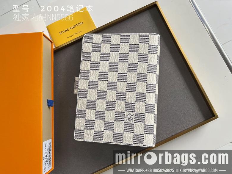 1:1 Louis Vuitton Bags 2004 14x8cm zy2
