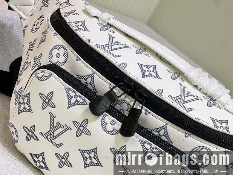 1:1 Louis Vuitton Bags Rush M25227 30x15x8cm ss1