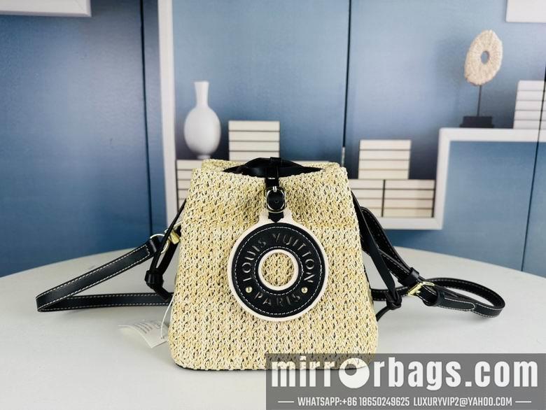 1:1 Louis Vuitton Bags 905 18X18X14cm XMY 2colour