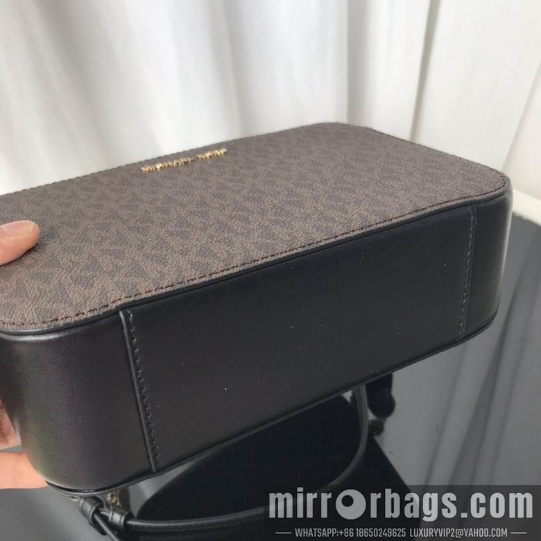 Michael Kors Bags 22X15X7cm 090306 DY 3