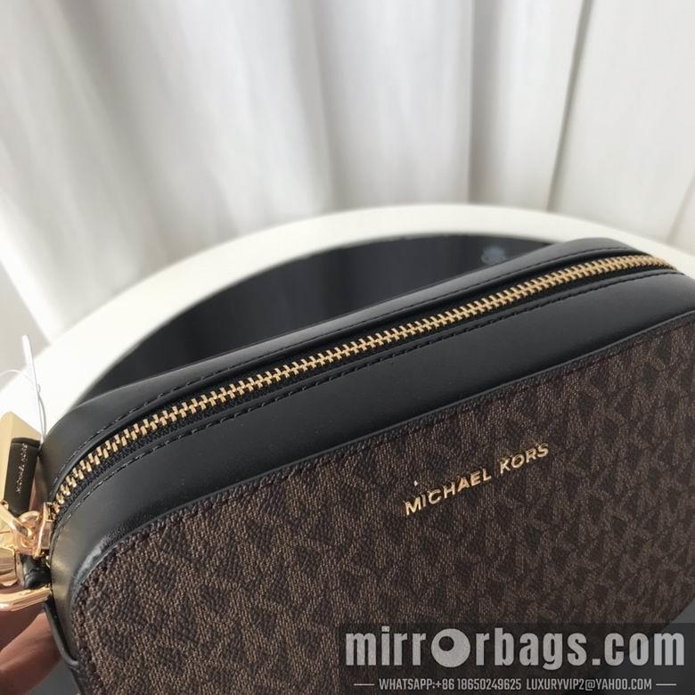 Michael Kors Bags 22X15X7cm 090306 DY 3