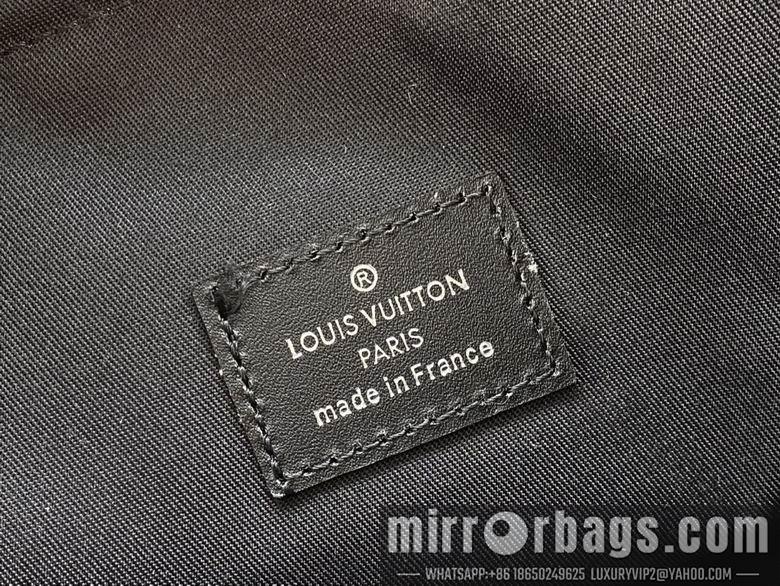 1:1 Louis Vuitton Bags M82545 M82543 32X21X8cm XM 4colour