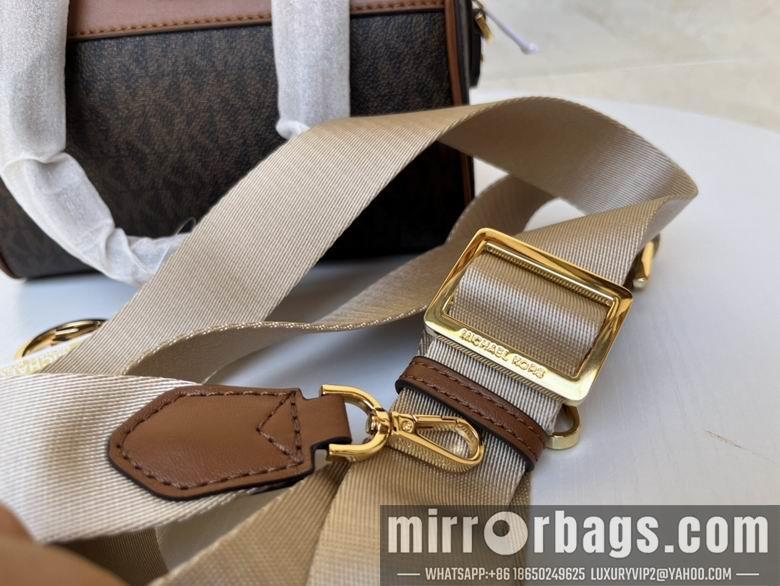 Michael Kors Bags TRAVEL 20X13X10cm 090410 DY 2colour