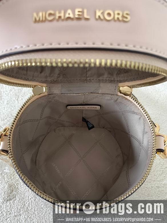 Michael Kors Bags 14X14X15cm 090926 DY 4